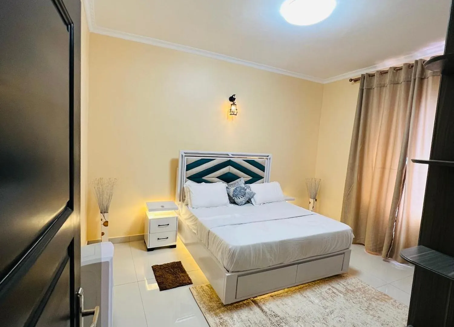 Rafai Homes Kampala Apartamento